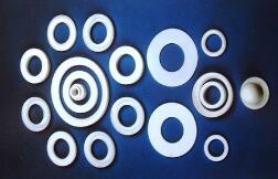 ���ķ���ϩ�ܷ����ʹ���c���b���